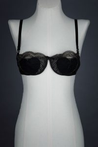 Monowire heart padded lace bra by Belligne, c. 1950s The Underpinnings Museum shot by Tigz Rice Studios 2017