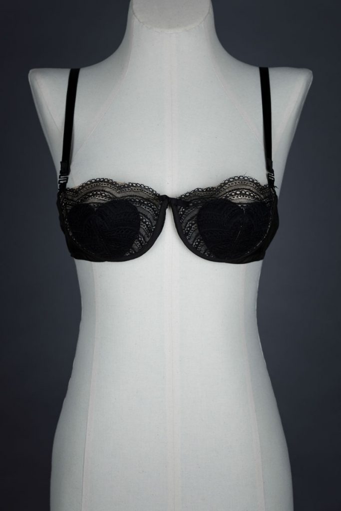 Poirette overwire bra, 1949 & Christian Dior petticoat, 1951