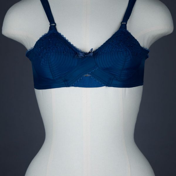 Exhibition: Lift & Separate: Technology and the Bra. Chapter 7 | The ...