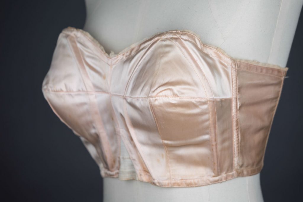 Size Small 1930s 1940s Satin Bra Vintage Bullet Bra Vintage