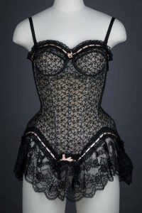 Lace flounce and ribbonslot corselet by Simone Pérèle, c.1950s. The Underpinnings Museum shot by Tigz Rice Studios 2017