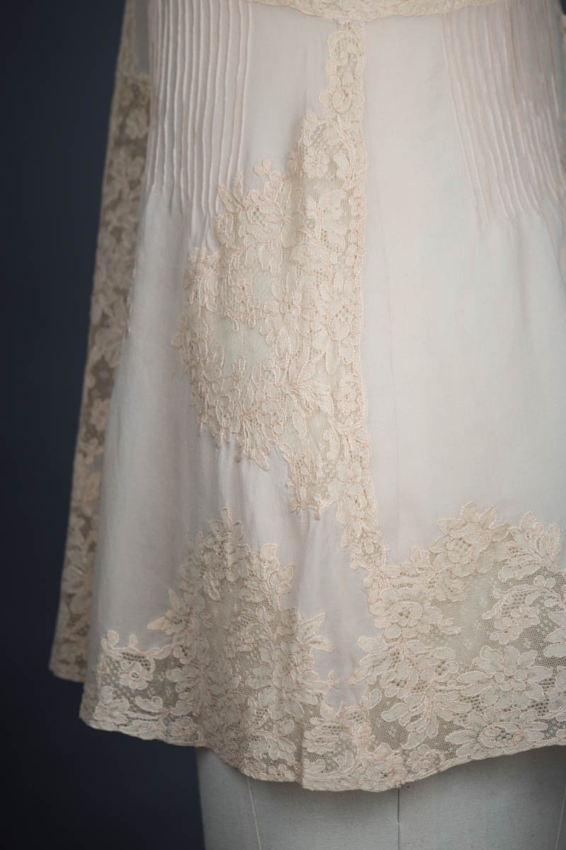 Silk & Lace Appliqué Trousseau Short Slip, c. 1930s, Great Britain Photography by Tigz Rice Studios. From The Underpinnings Museum collection.