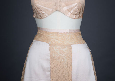 Sunburst rayon and lace bra with silk and lace appliqué tap pants, c. 1930s/1920s Photography by Tigz Rice Studios. From The Underpinnings Museum collection.