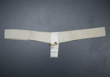 De luxe sanitary belt, c.1940s, USA. The Underpinnings Museum. Photo by Tigz Rice