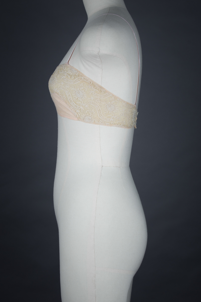 Schiffli Embroidery & Cotton Tulle Bandeau Bra, c. 1920s, GB. The Underpinnings Museum. Photo by Tigz Rice