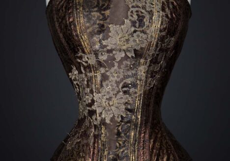 Pearls Of Wisdom leather overbust corset by Julia Bremble. The Underpinnings Museum. Photography by Julia Bremble