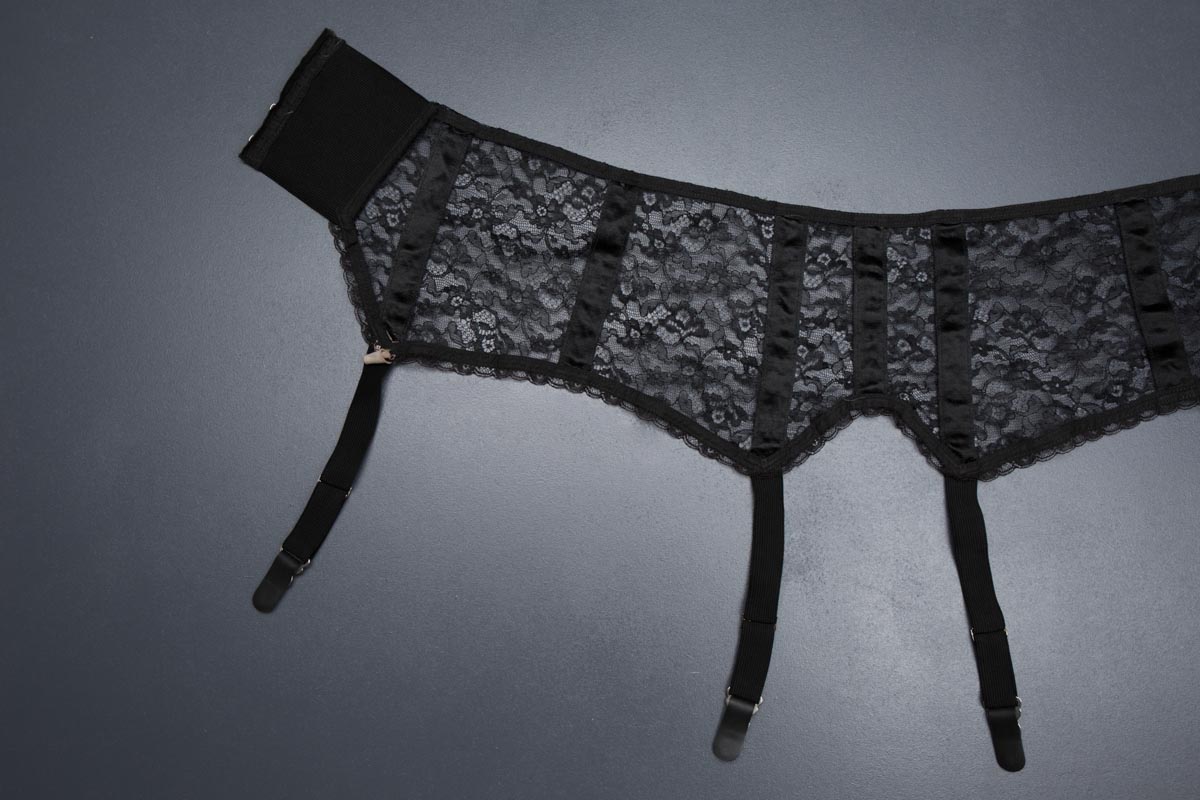 Black Nylon Lace Suspender Belt By Snap