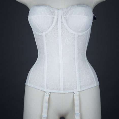 Lace 'Merry Widow' With Swing Tags By Warner, c.1957, England. The Underpinnings Museum. Photography by Tigz Rice