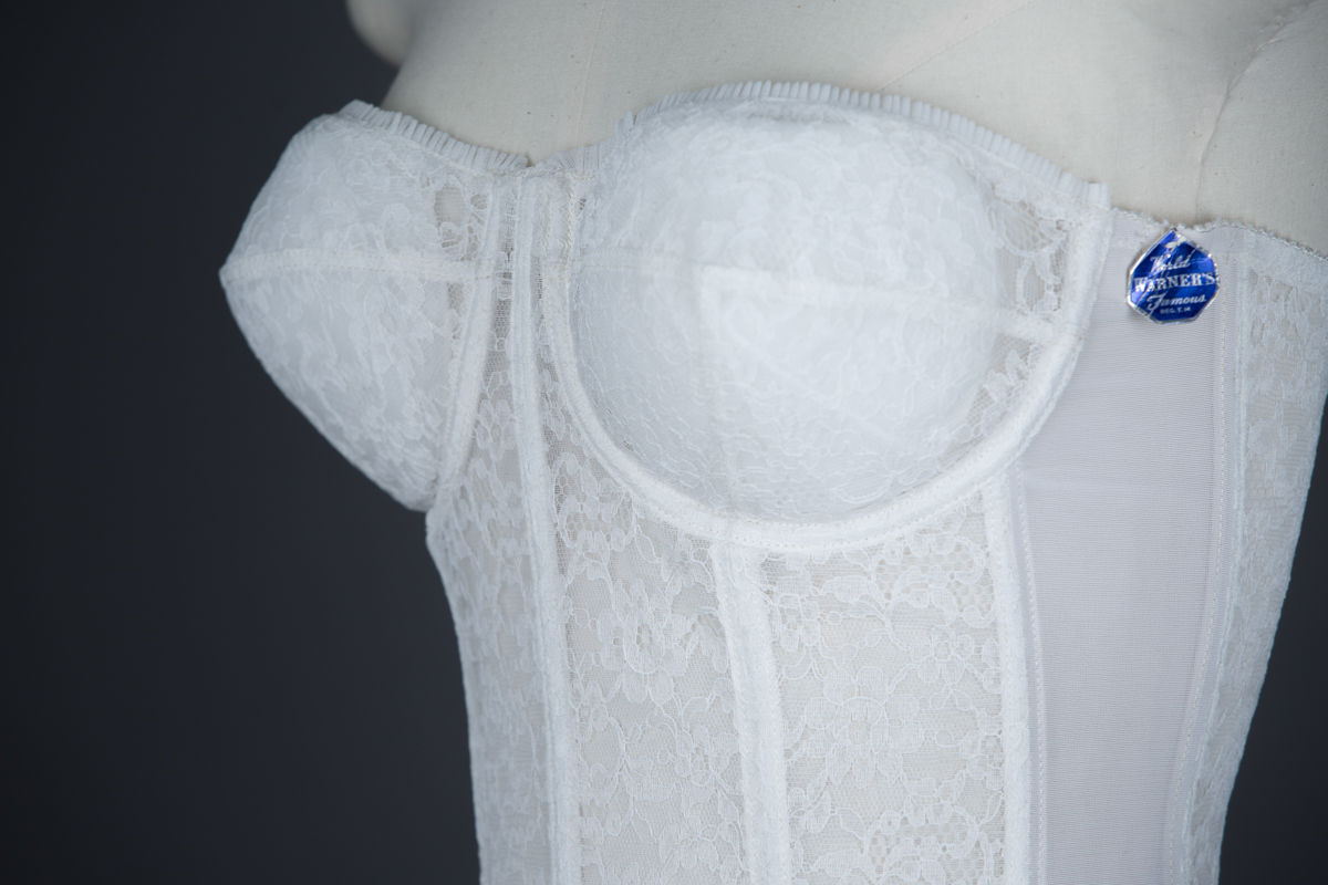 Lace 'Merry Widow' With Swing Tags By Warner, c.1957, England. The Underpinnings Museum. Photography by Tigz Rice