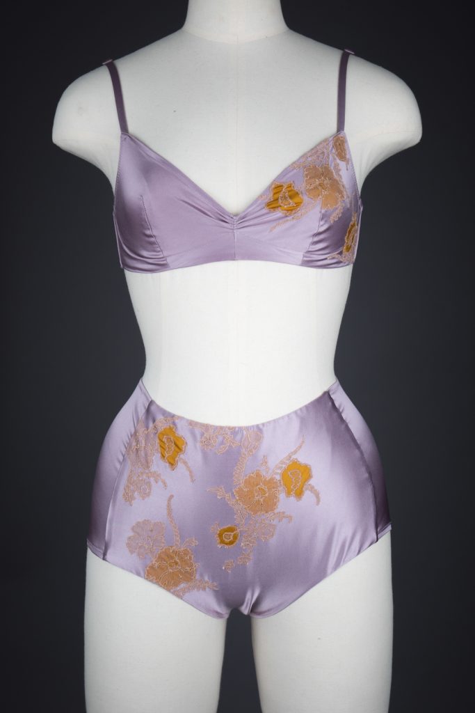 Elegant and Opulent Lingerie Collection by Carine Gilson