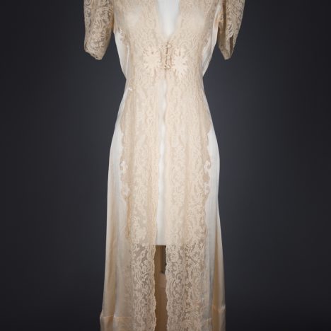 Peach Silk Satin & Corded Lace Appliquéd Peignoir, c. 1930s, USA. The Underpinnings Museum. Photography by Tigz Rice.