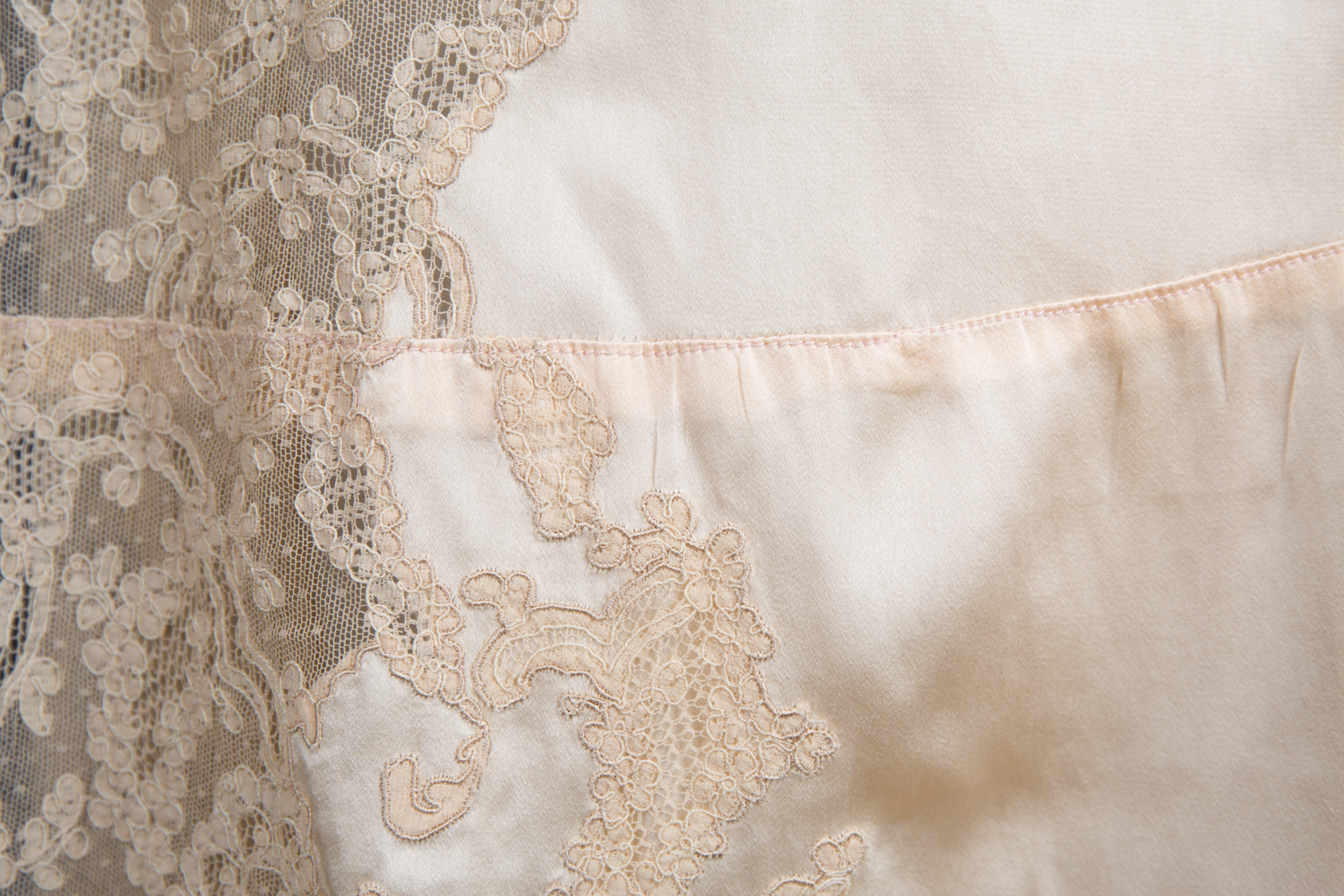 Peach Silk Satin & Corded Lace Appliquéd Peignoir, c. 1930s, USA. The Underpinnings Museum. Photography by Tigz Rice.