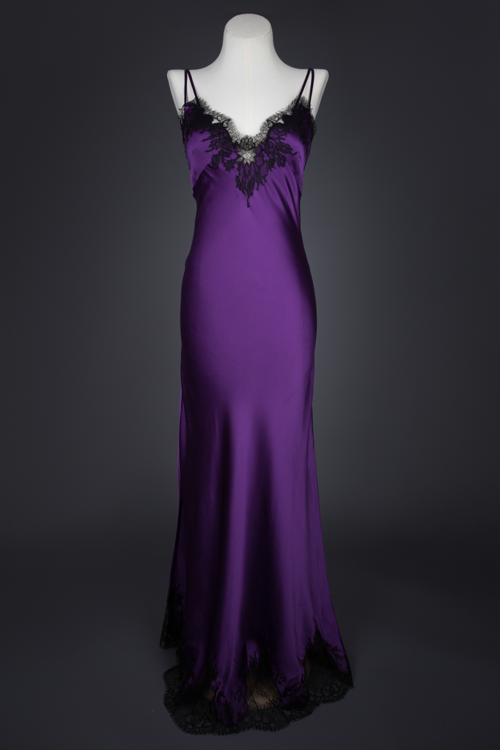 'Amilee' Silk Gown With Lace Appliqué by Layneau, c. 2014, USA. The Underpinnings Museum. Photography by Tigz Rice.