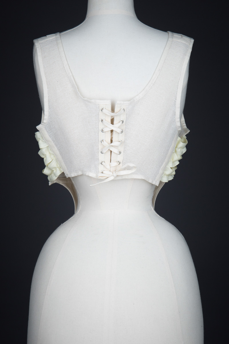 Reproduction Aertex & Elastic Bust Bodice by Yang Mu, 2017, UK. The Underpinnings Museum. Photography by Tigz Rice.