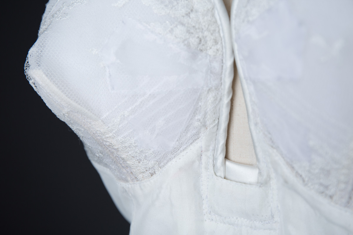Reproduction Overwire ‘Bow’ Longline Bra By Bali, by Xiangte Chen. The Underpinnings Museum. Photography by Tigz Rice.