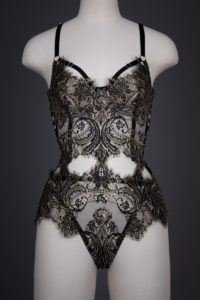 'Cassiopeia' Lace Longline Bra & Brief By Karolina Laskowska, 2015, United Kingdom. The Underpinnings Museum. Photography by Tigz Rice.