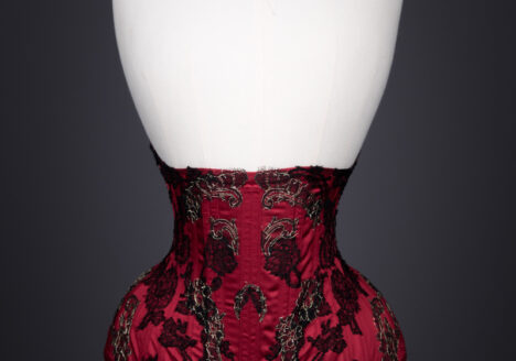 'Crimson Skull' Underbust Corset By Sparklewren, c. 2015, United Kingdom. The Underpinnings Museum. Photography by Tigz Rice.