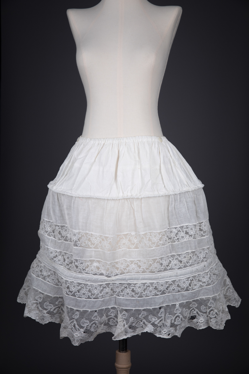 'Robe De Style' Cotton & Lace Hoop Skirt, c. 1920s. Russia. The Underpinnings Museum. Photography by Tigz Rice.
