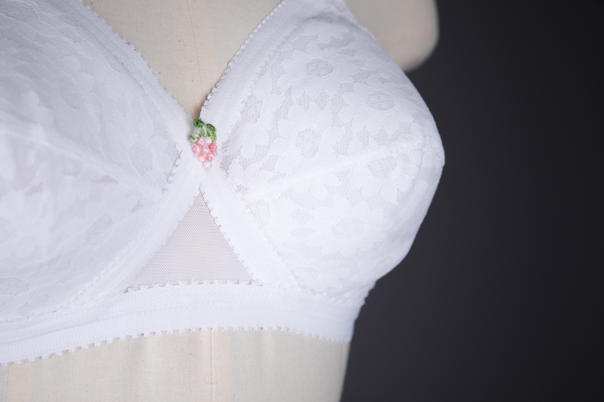 'Cross Your Heart' Lace Bra By Playtex, 1978, United Kingdom. The Underpinnings Museum. Photography by Tigz Rice.