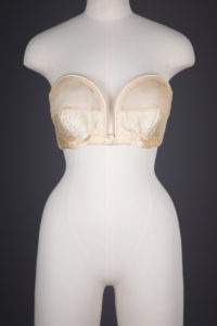 'Whirlpool' Spiral Stitch Overwire Bra By Hollywood Maxwell, c. 1944, USA. The Underpinnings Museum. Photography by Tigz Rice