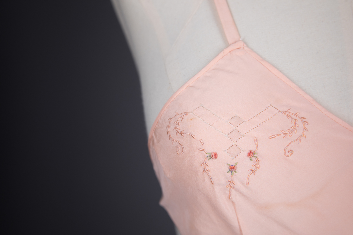 Embroidered Silk Crepe Kestos Style Bra, c. 1930s, Great Britain. The Underpinnings Museum. Photography by Tigz Rice