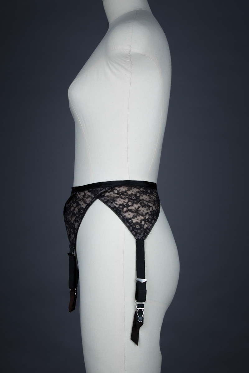Nylon Lace Overlap Suspender Belt By Treo, c. 1950s, USA. The Underpinnings Museum. Photography by Tigz Rice.