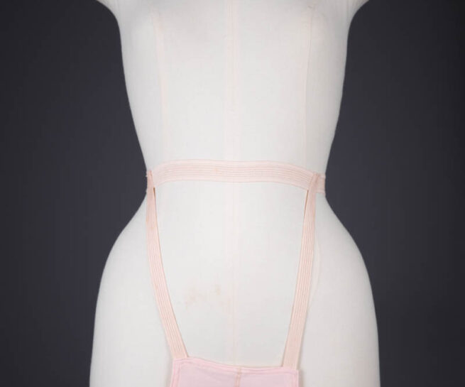 'Hi-Front Nu-Wa Pantlet' - Celanese Rayon Anti-Chafing Knickers, c. 1930s, USA. The Underpinnings Museum. Photography by Tigz Rice