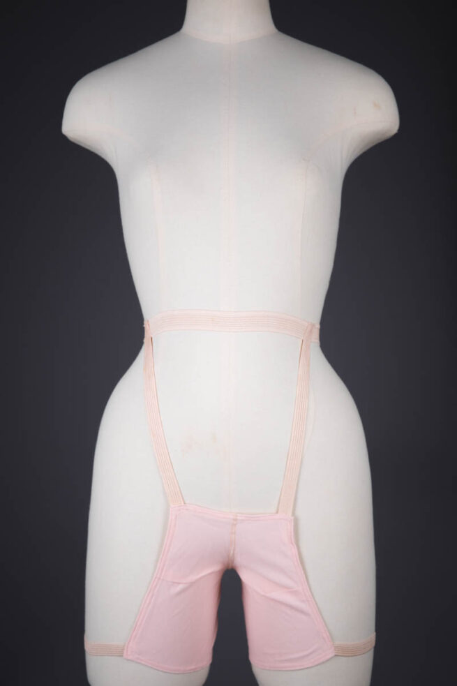 'Hi-Front Nu-Wa Pantlet' - Celanese Rayon Anti-Chafing Knickers, c. 1930s, USA. The Underpinnings Museum. Photography by Tigz Rice