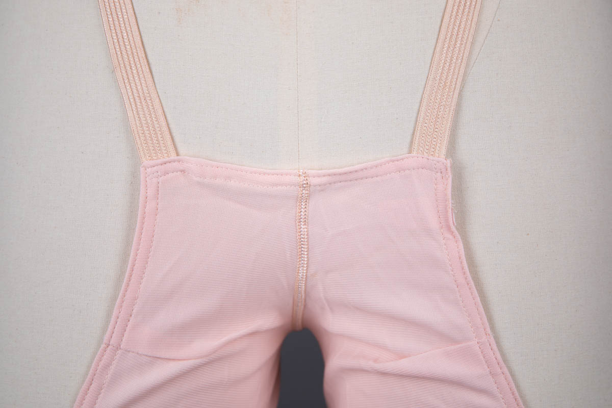 'Hi-Front Nu-Wa Pantlet' - Celanese Rayon Anti-Chafing Knickers, c. 1930s, USA. The Underpinnings Museum. Photography by Tigz Rice