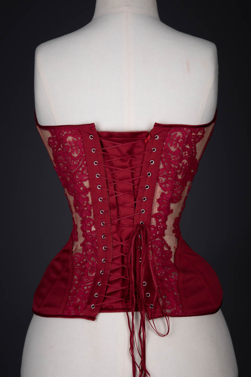 'Sappho' Cupped Corset By Sian Hoffman, c. 2015, UK. The Underpinnings Museum. Photography by Tigz Rice