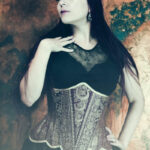 'Lady Esha' corset by Vanyanís. Modelled by Victoria Dagger. Photography by Jenni Hampshire