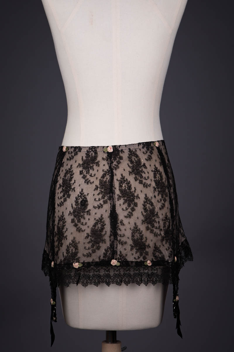 Black Chantilly Lace, Beige Bobbinet Tulle & Ribbonwork Girdle, c. 1920s, France. The Underpinnings Museum. Photography by Tigz Rice.