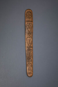 Carved Wooden Sweetheart Busk With Lovebirds, c. late 18th century to early 19th century. The Underpinnings Museum. Photography by Tigz Rice.