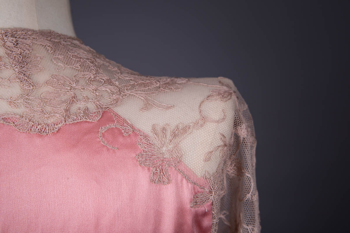 Rayon Satin Robe With Embroidered Tulle Appliqué Trim & Bell Sleeves, c. 1940s, USA. The Underpinnings Museum. Photography by Tigz Rice.