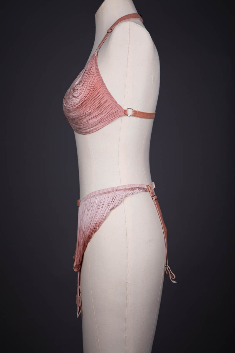 'String' Open Bra & Suspender Belt By Made By Niki, 2011, UK. The Underpinnings Museum. Photography by Tigz Rice.