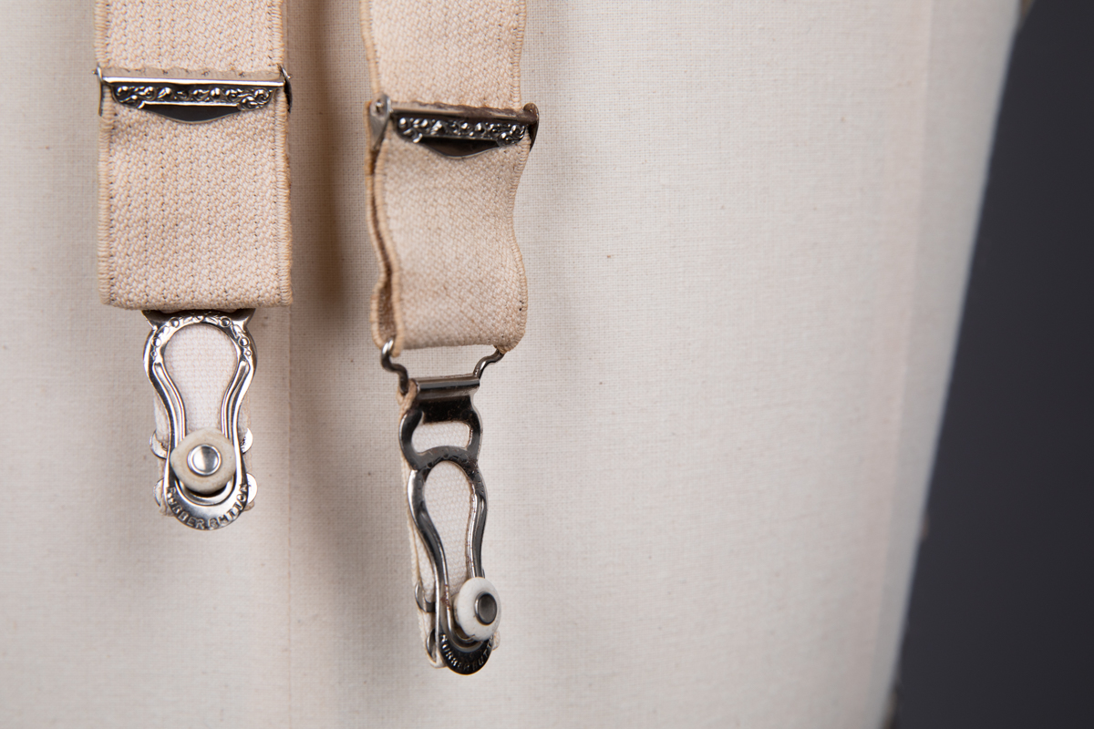 Cotton & Overlocked Elastic Panel Underbust Corset By Thomson's Glove Fitting, c. 1921, USA. The Underpinnings Museum. Photography by Tigz Rice