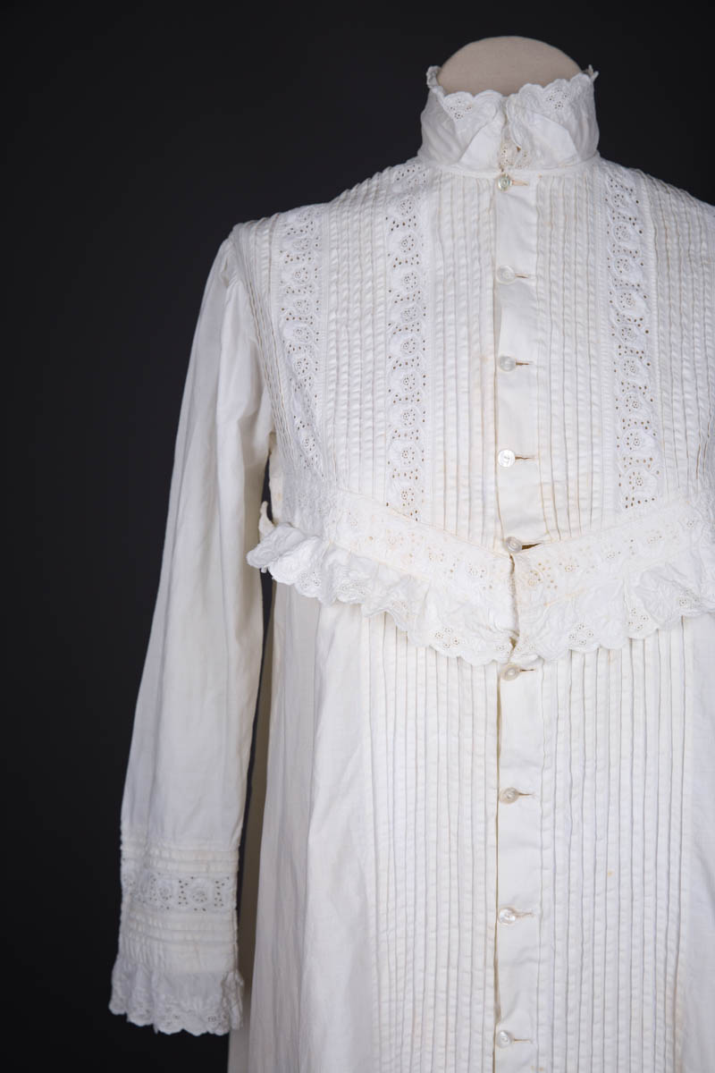 Cotton Dressing Gown With Tucks & Whitework Embroidery, c. 1800s, USA. The Underpinnings Museum. Photography by Tigz Rice.