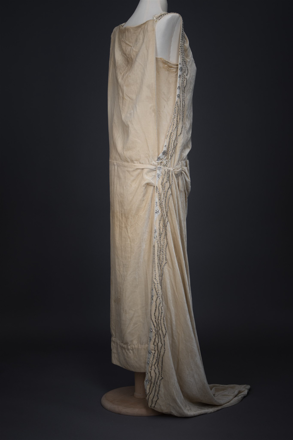 Ivory Velvet Beaded Evening Gown By House Of Worth, c, 1920, France. Photography by Tigz Rice. The Underpinnings Museum