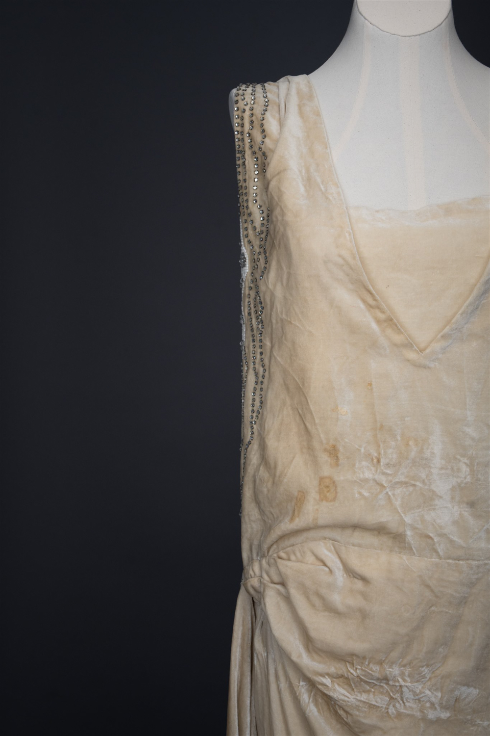 Ivory Velvet Beaded Evening Gown By House Of Worth, c, 1920, France. Photography by Tigz Rice. The Underpinnings Museum