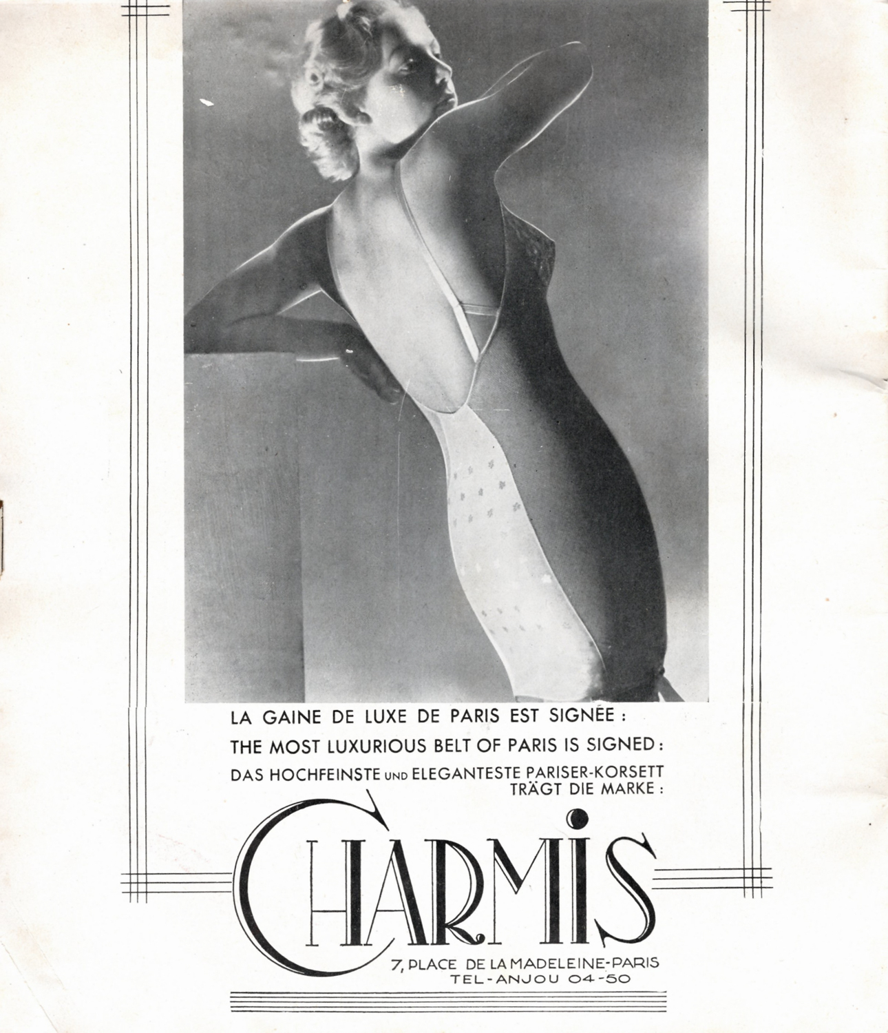 'Un Vrai Paradis' 1939 Programme By Le Bal Tabarin, France. The Underpinnings Museum