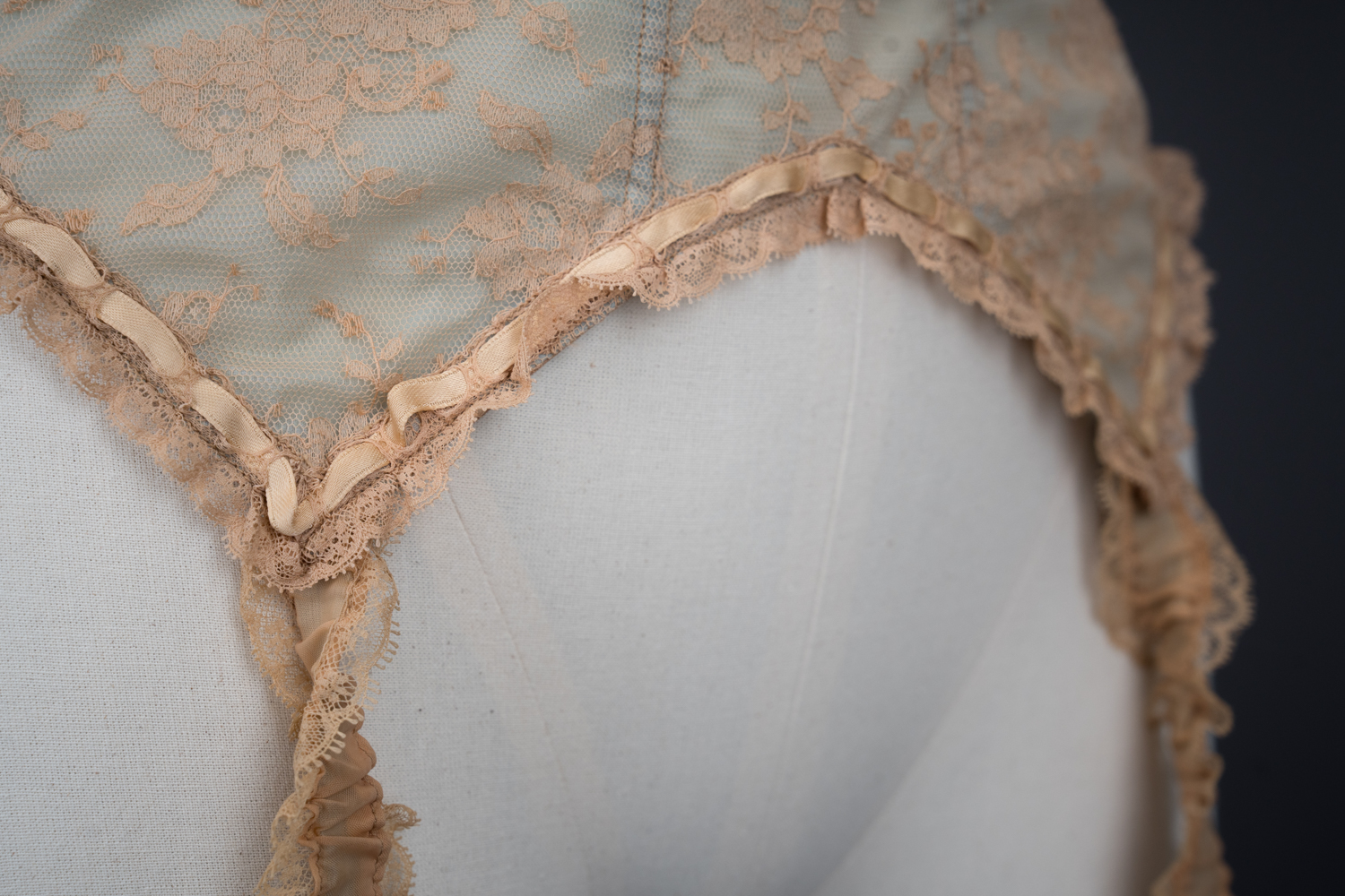 Beige Lace & Eau De Nil Nylon Suspender Belt By Marie Rose Lebigot