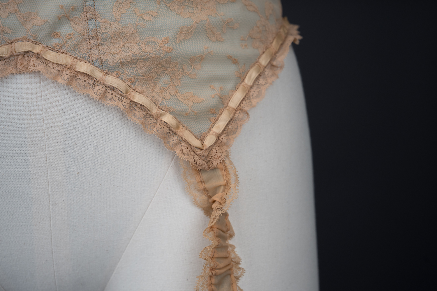 Beige Lace & Eau De Nil Nylon Suspender Belt By Marie Rose Lebigot